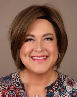 Confidence Wig By Toni Brattin -Envy Sales ConfidenceLightBrowndenisefront