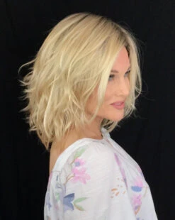 Mellow Wig By Estetica 22 Mellow Wig By Estetica -Envy Sales IMG 5249