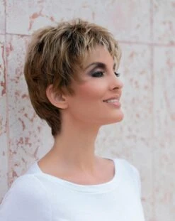 Penelope Wig Petite By Envy -Envy Sales Penelope5216 2 6afa6bab 5124 4791 9e6b f1a1fad8746c