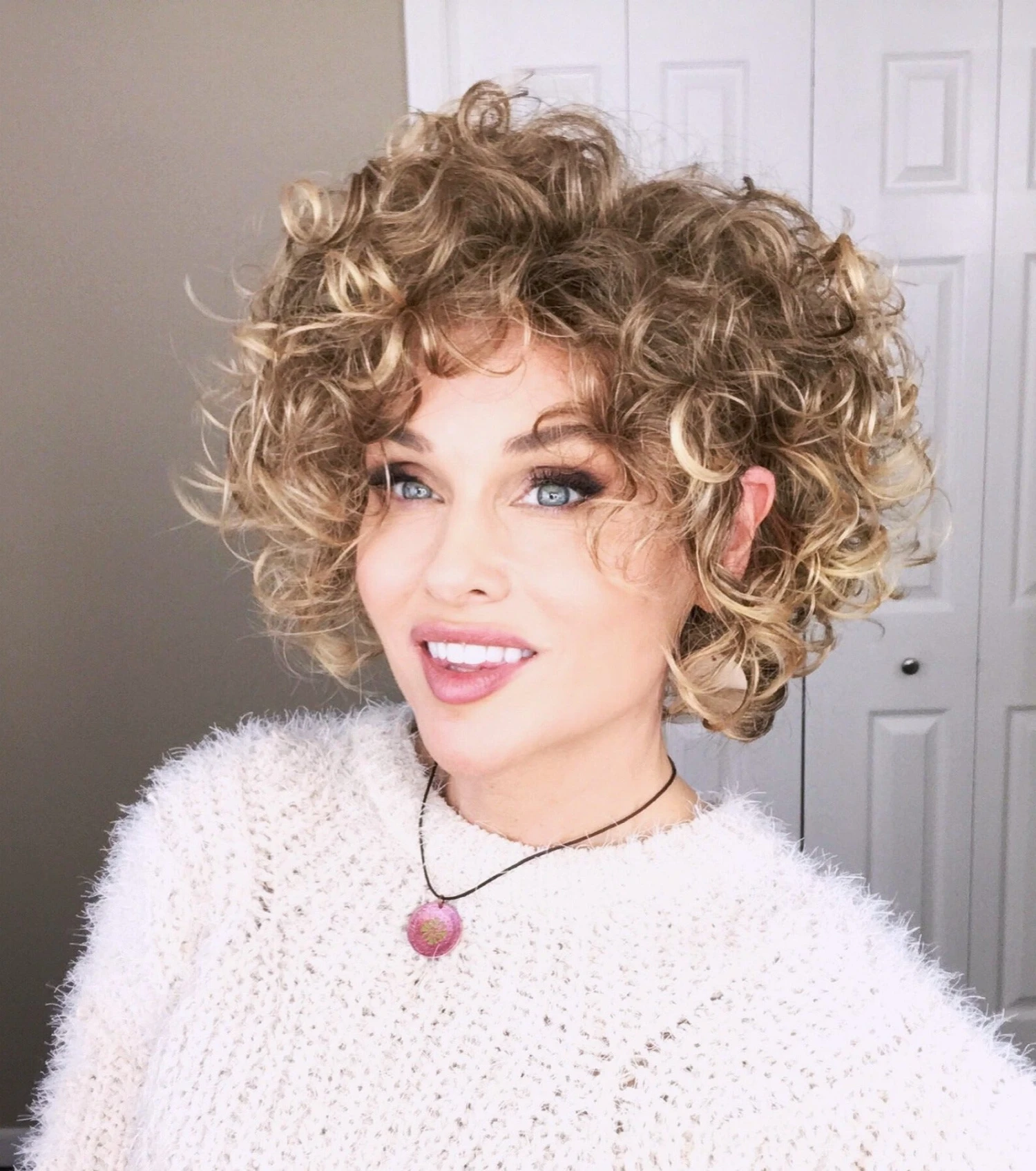 Angelina Wig By WigPro | Synthetic Wig 4 Angelina Wig By WigPro | Synthetic Wig - Image 4