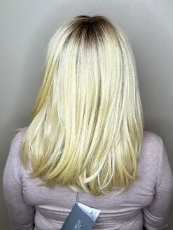 Nice Move Wig By Raquel Welch -Envy Sales RWNICEMOVERL613SSBACK